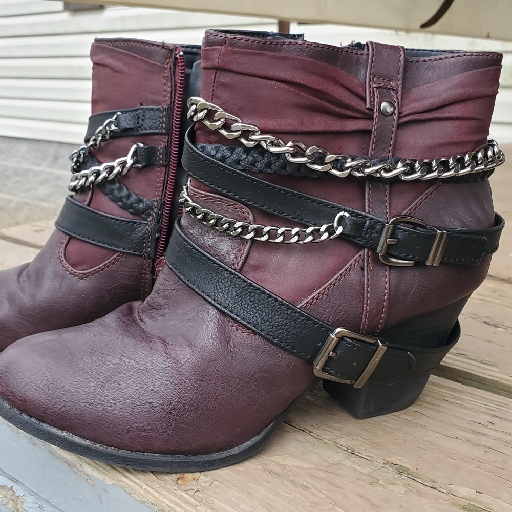 BKE sole booties